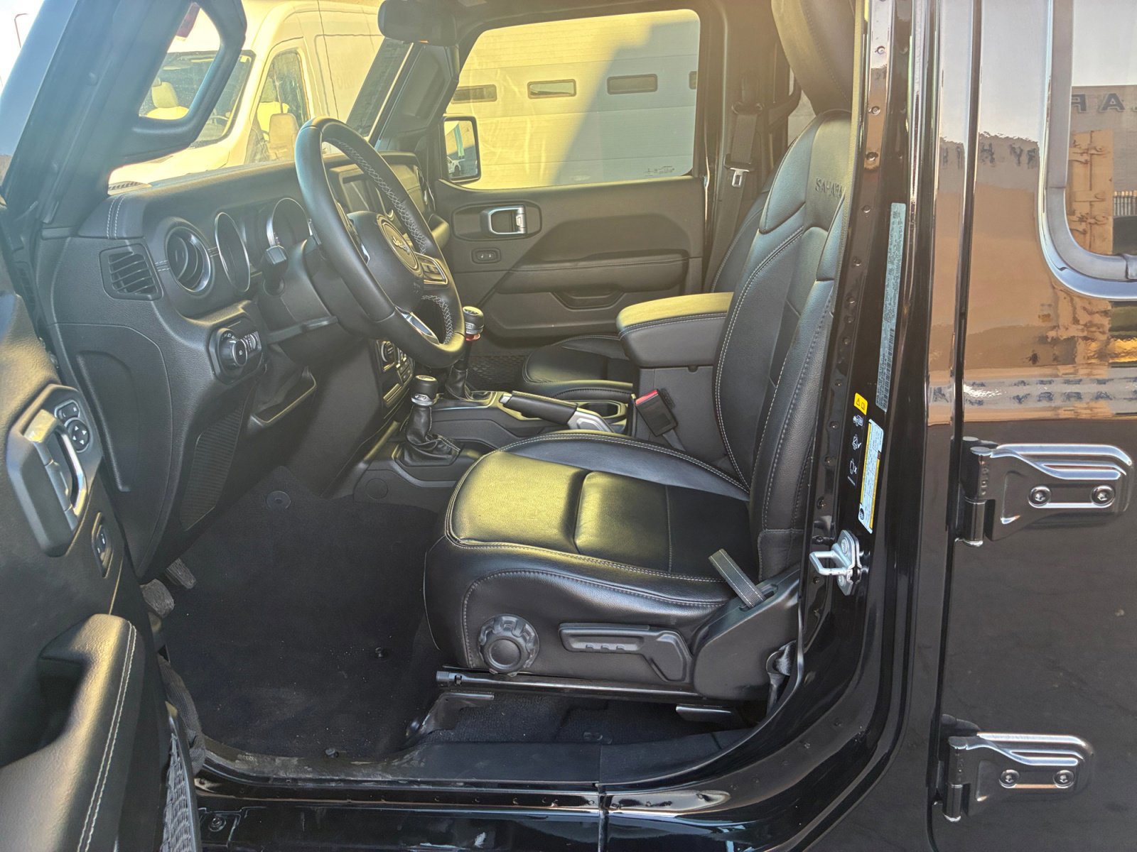 Used 2021 Jeep Wrangler Unlimited Sahara w/ Safety Group image 13