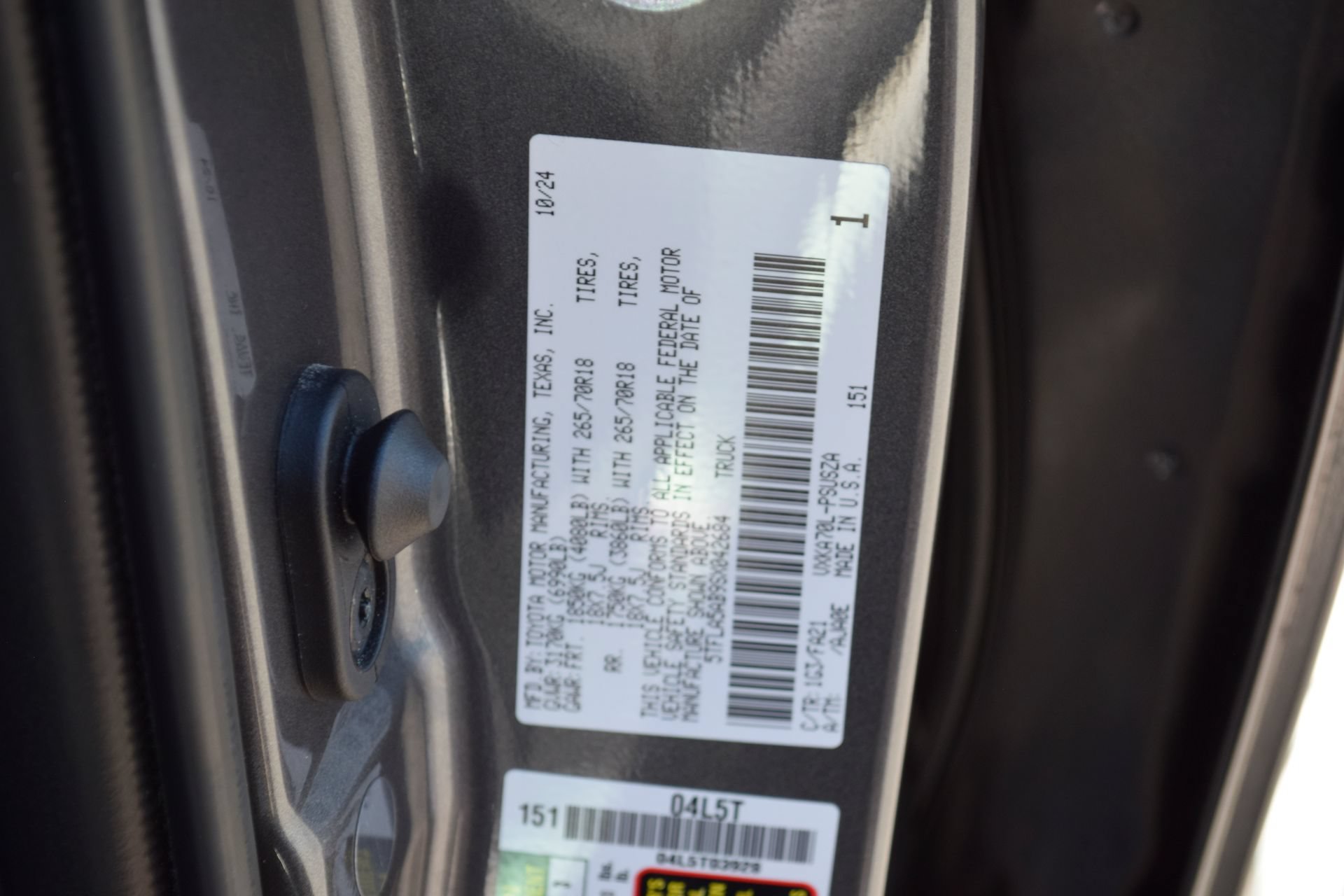 Used 2025 Toyota Tundra SR5 w/ SX Package RWD image 26