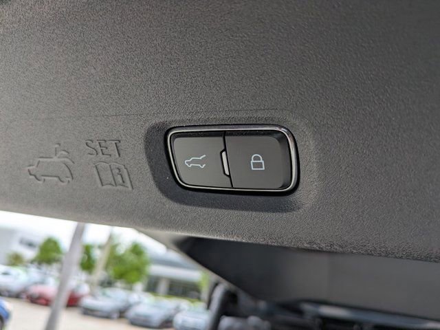 Certified 2026 Ford Expedition Tremor image 14