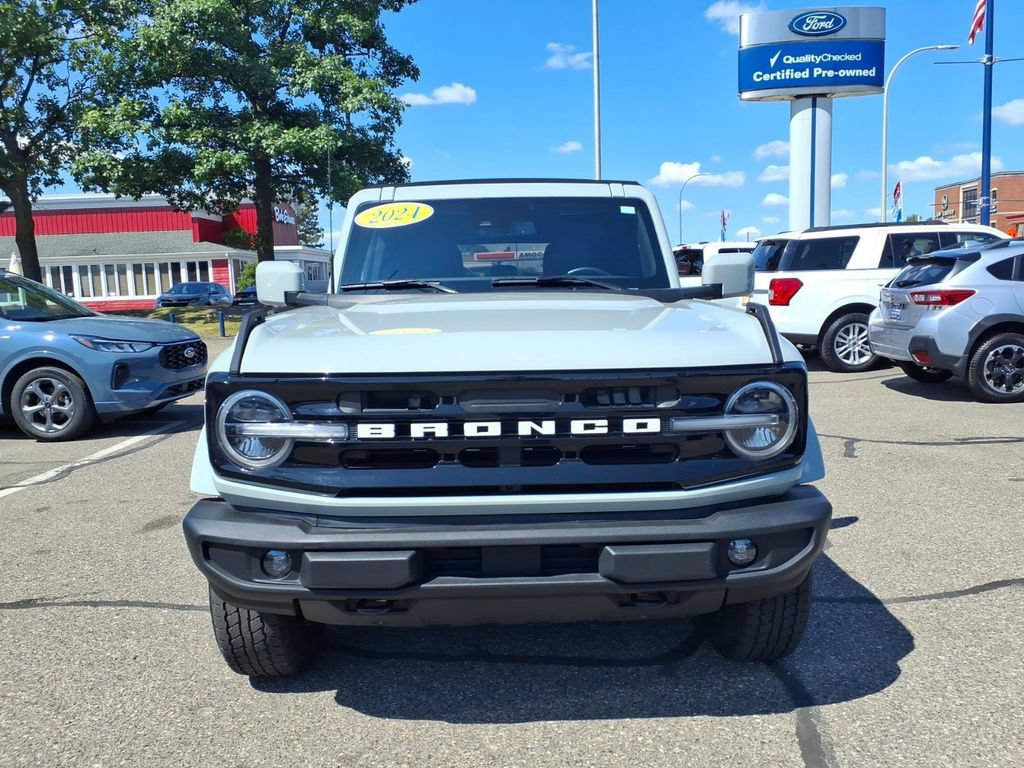Certified 2024 Ford Bronco Outer Banks AWD/4WD image 3