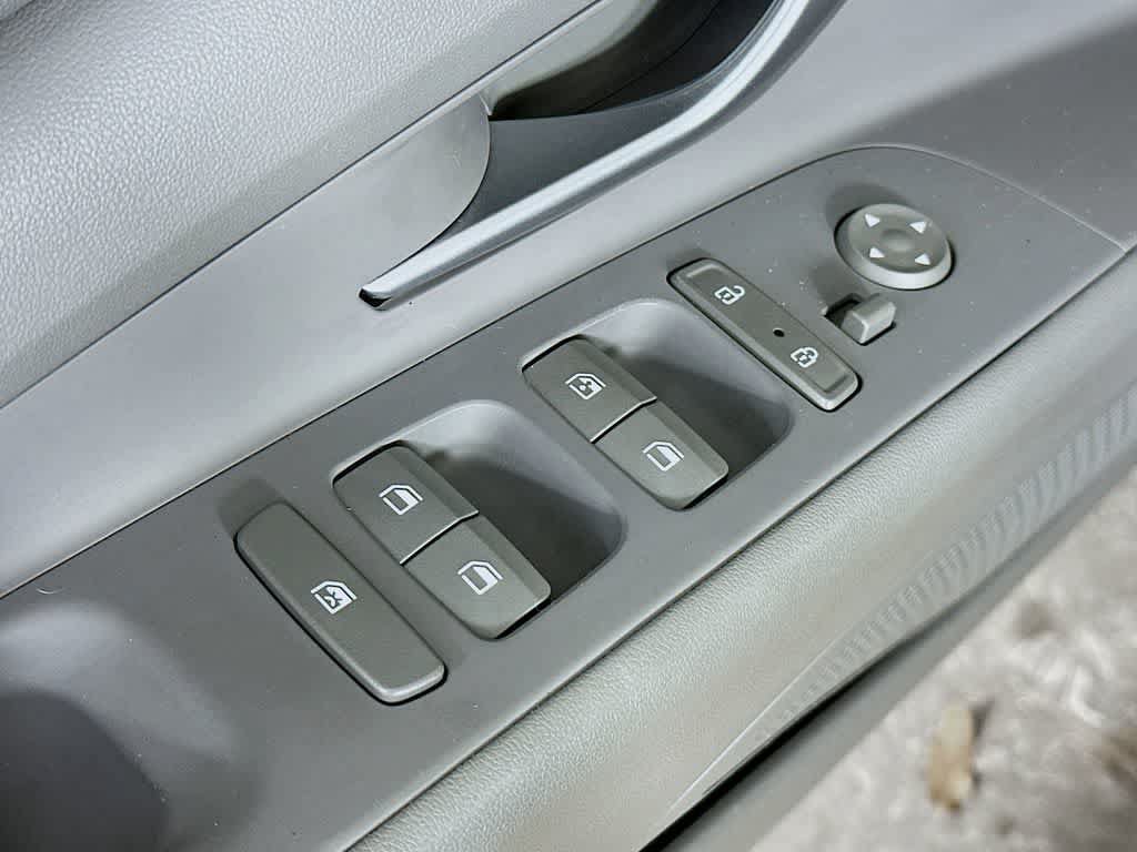 Used 2022 Hyundai Elantra SEL FWD image 27