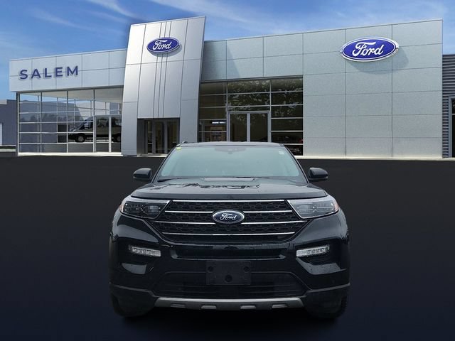Certified 2023 Ford Explorer XLT w/ Equipment Group 202A AWD/4WD image 7