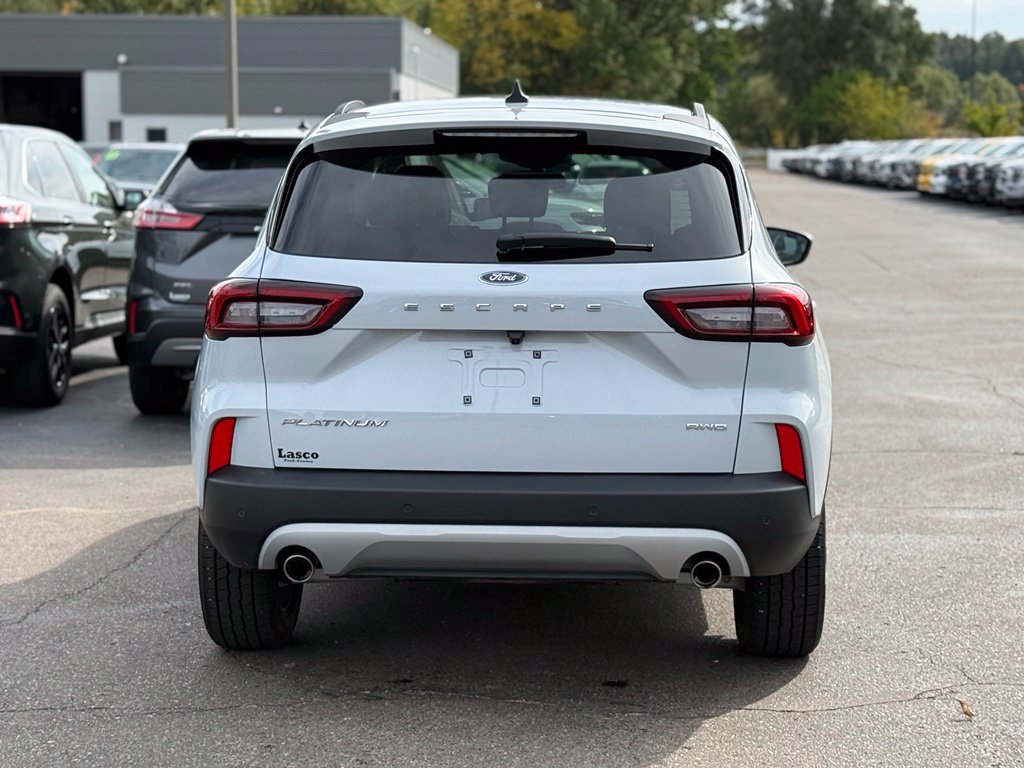 Certified 2025 Ford Escape Platinum AWD/4WD image 35