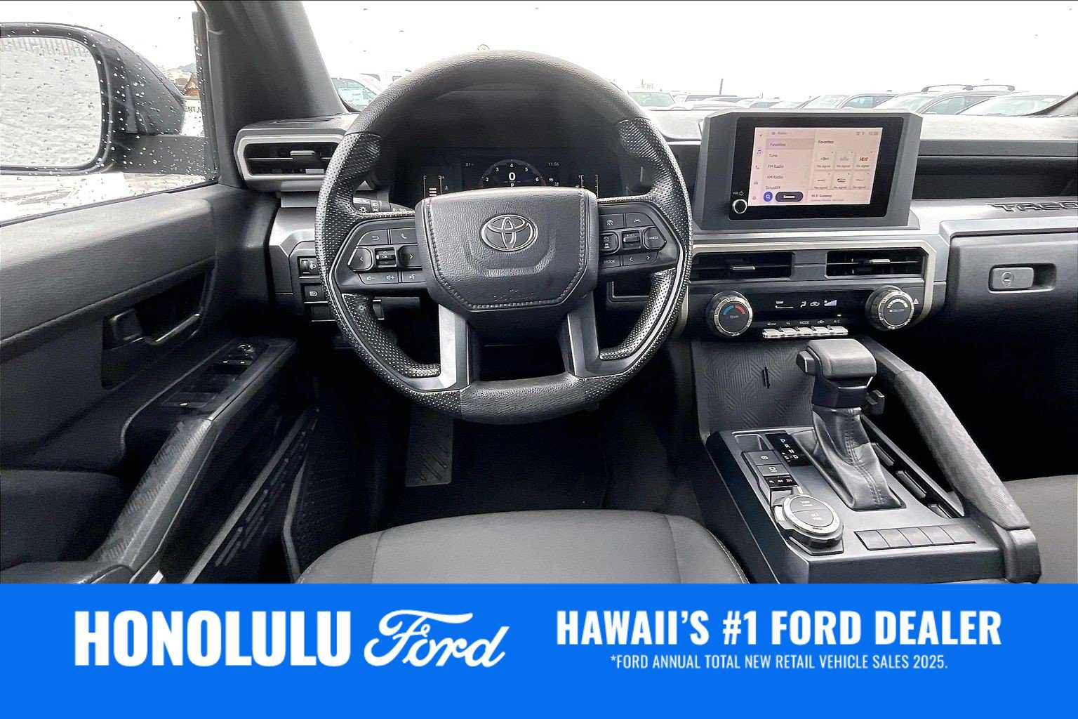 Used 2025 Toyota Tacoma SR5 AWD/4WD image 14