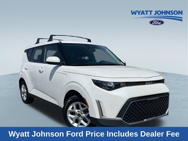 Used 2025 Kia Soul S FWD image 1