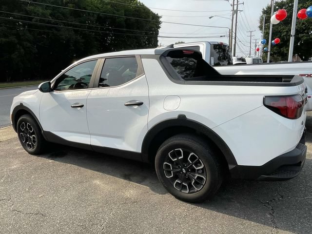 Used 2024 Hyundai Santa Cruz SE AWD/4WD image 7