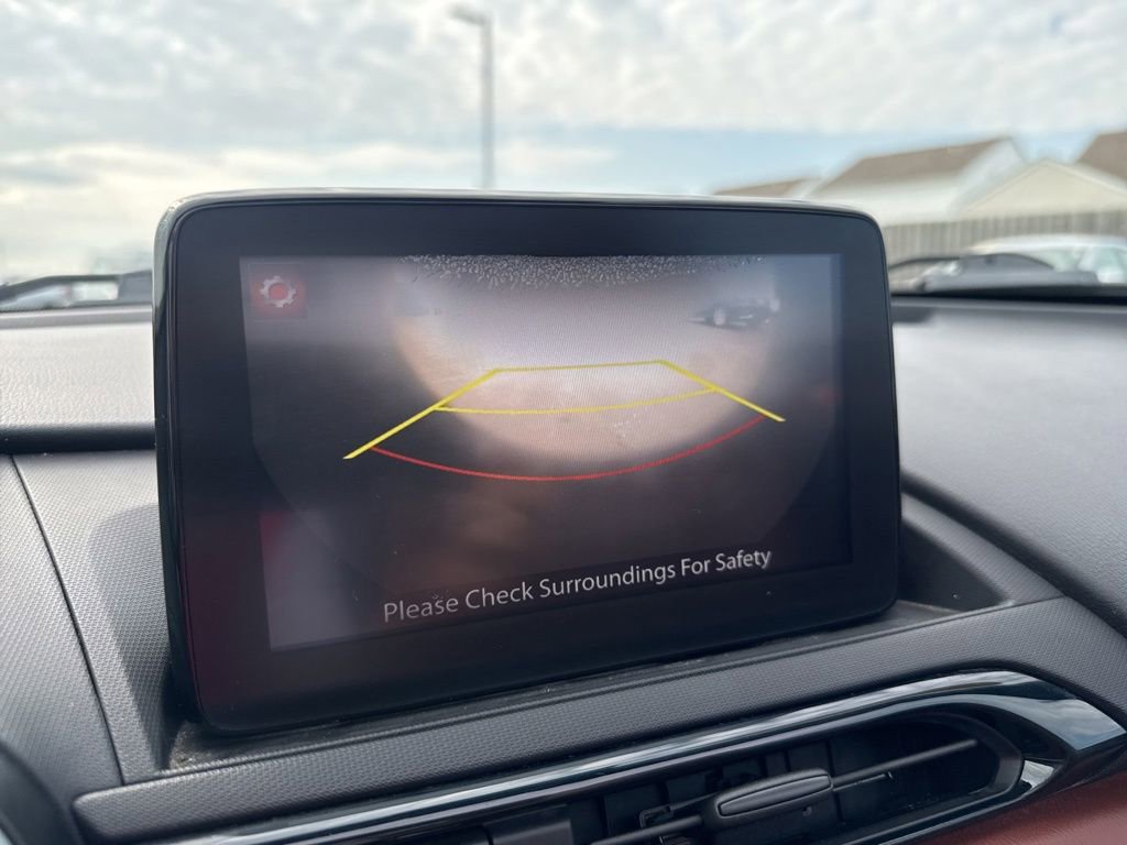 Used 2019 MAZDA MX-5 Miata RF Grand Touring image 19