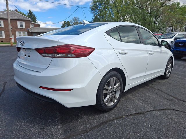 Used 2017 Hyundai Elantra SE FWD image 7