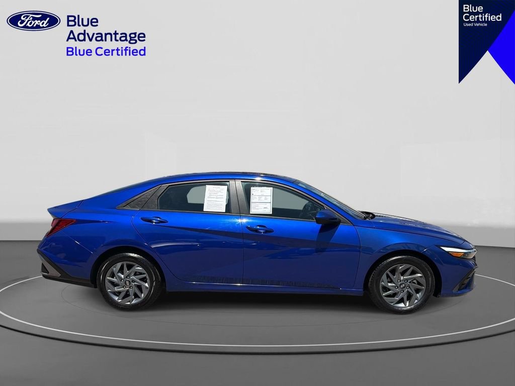 Used 2024 Hyundai Elantra SEL FWD image 5