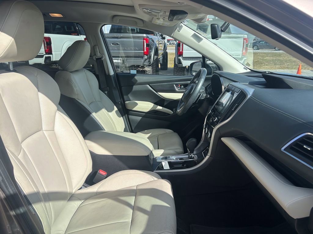 Used 2022 Subaru Ascent Limited w/ Technology Package image 21