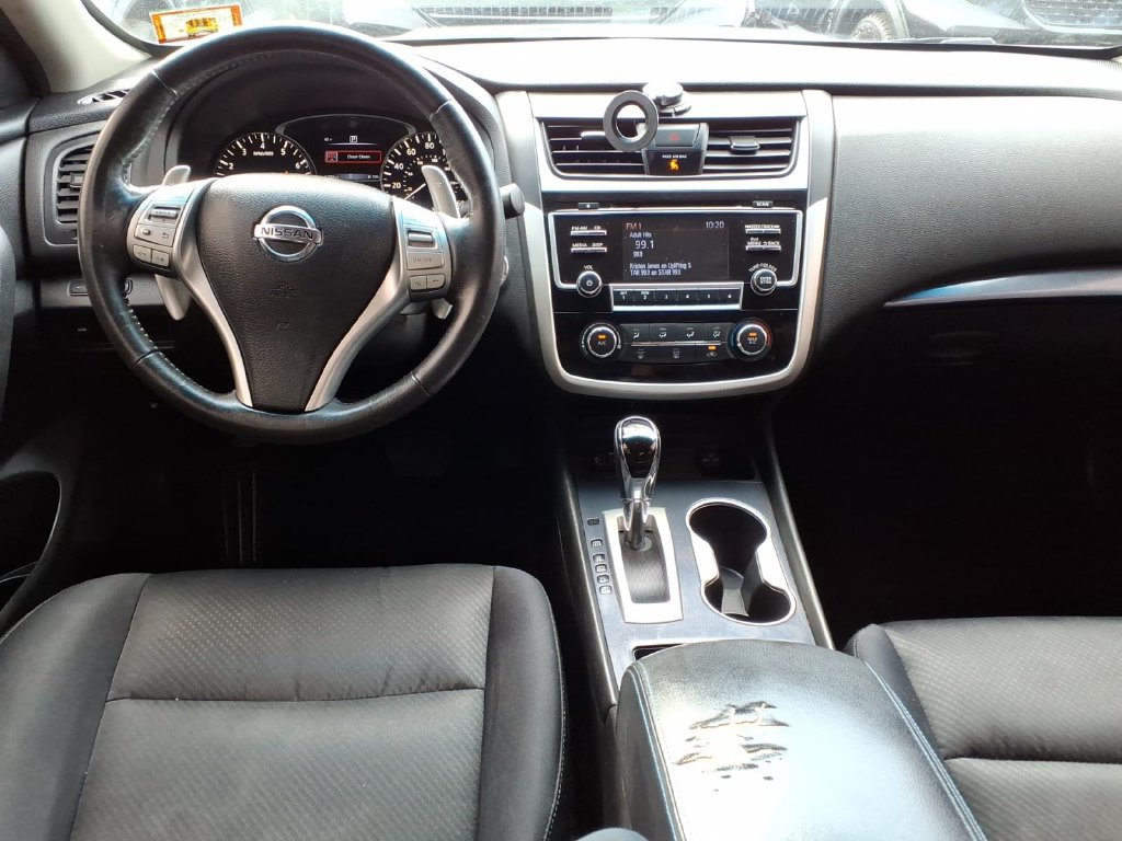 Used 2018 Nissan Altima 2.5 SR FWD image 6
