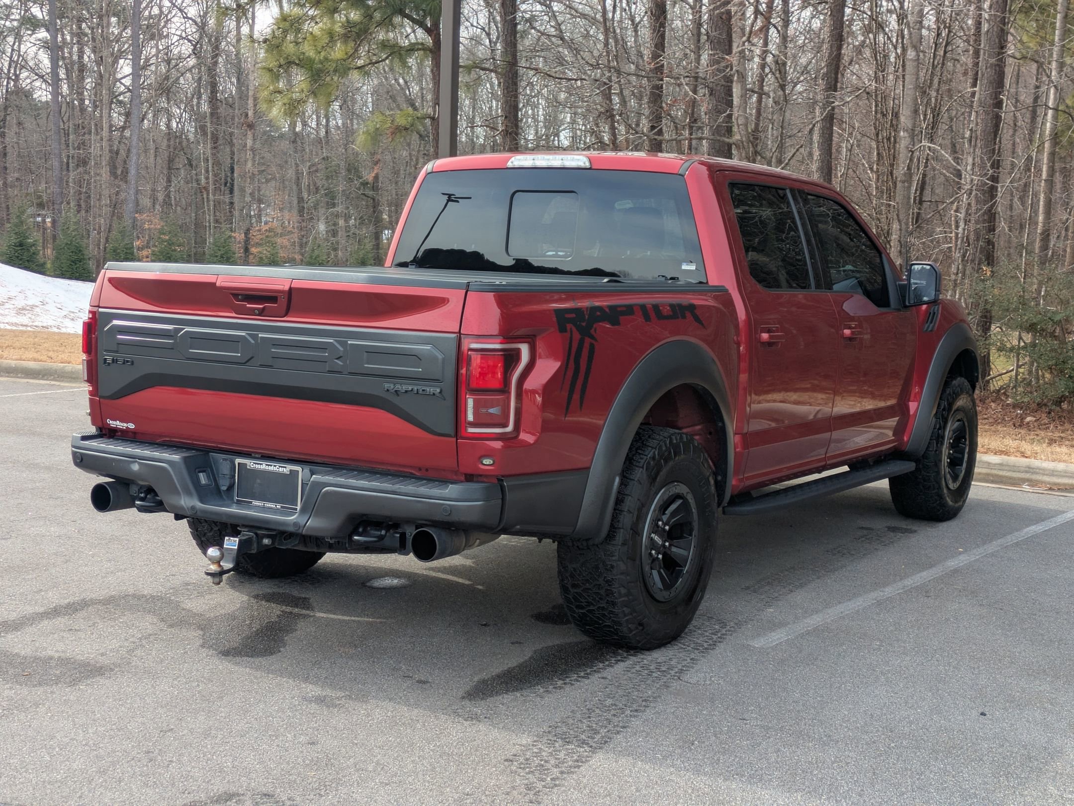 Certified 2018 Ford F150 Raptor w/ Equipment Group 802A Luxury image 4