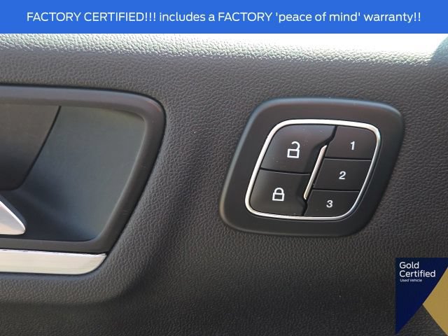Certified 2025 Ford Escape Platinum AWD/4WD image 23