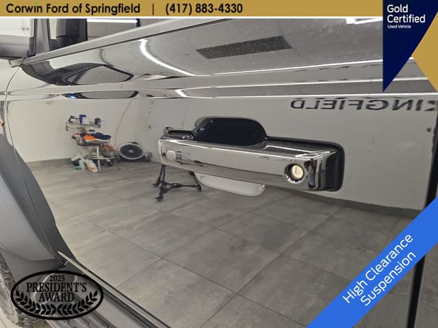 Certified 2025 Ford Bronco Outer Banks w/ Sasquatch Package AWD/4WD image 20