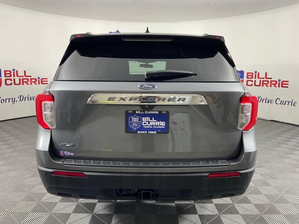 Certified 2022 Ford Explorer XLT RWD image 4