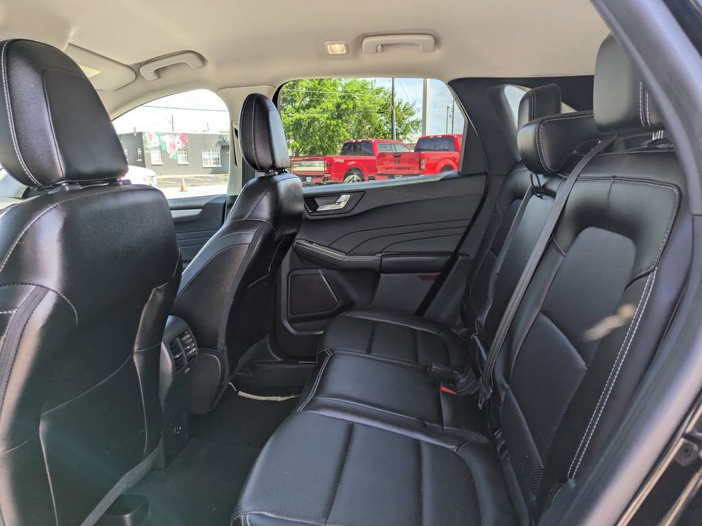 Certified 2022 Ford Escape SEL image 14