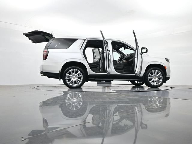 Used 2023 Chevrolet Tahoe High Country AWD/4WD image 56