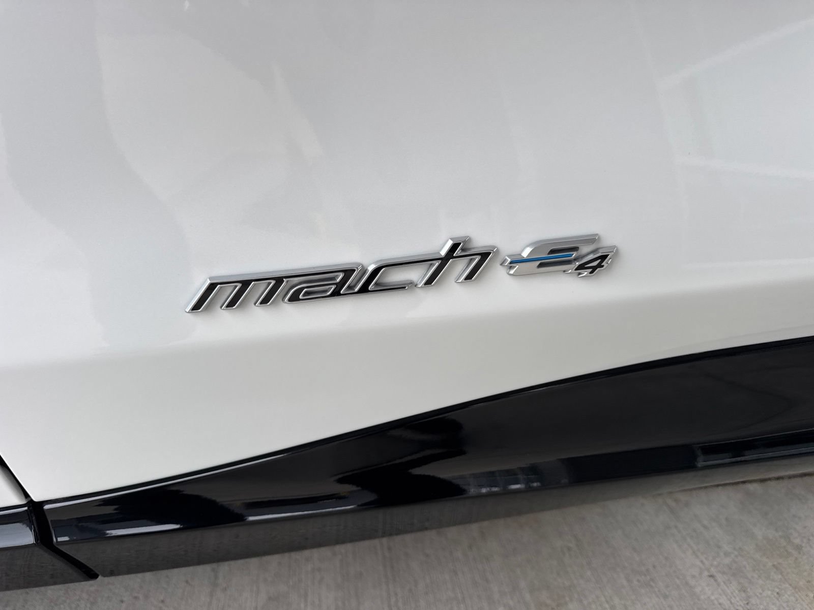 Certified 2025 Ford Mustang Mach-E Premium w/ Sport Appearance Package AWD/4WD image 14