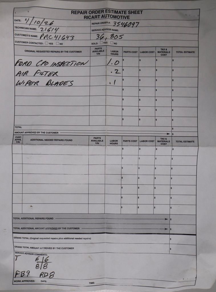 Used 2024 Toyota Prius LE image 11