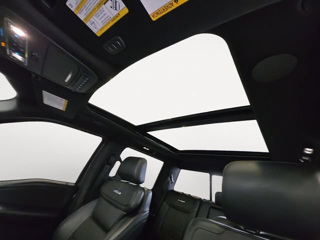 Certified 2025 Ford F350 Platinum w/ Tremor Off-Road Package AWD/4WD image 12