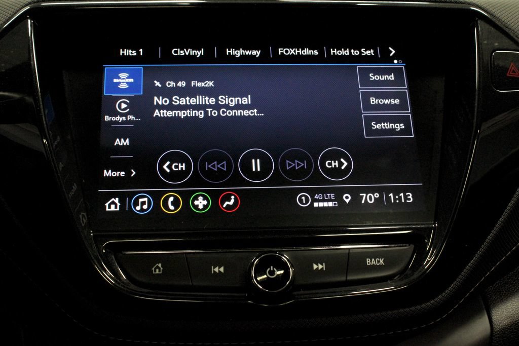 Used 2023 Chevrolet TrailBlazer ACTIV w/ Sun and Liftgate Package FWD image 3