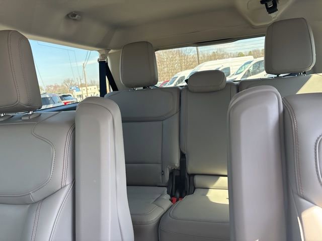 Certified 2025 Ford Expedition Max Active image 10