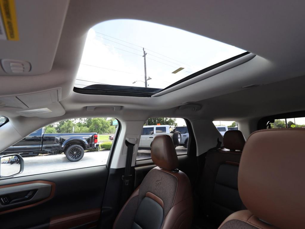 Certified 2025 Ford Bronco Sport Outer Banks w/ Outer Banks Tech Package+ image 10