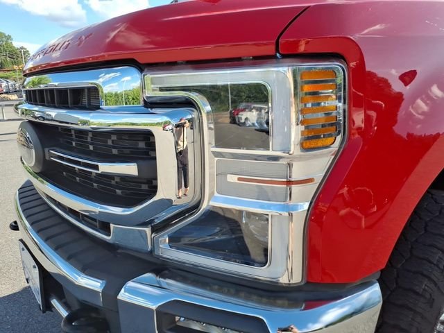 Certified 2021 Ford F350 Lariat w/ Lariat Ultimate Package AWD/4WD image 3