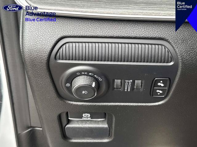 Used 2024 Jeep Wagoneer Series II w/ Flexible Seating Group RWD image 27