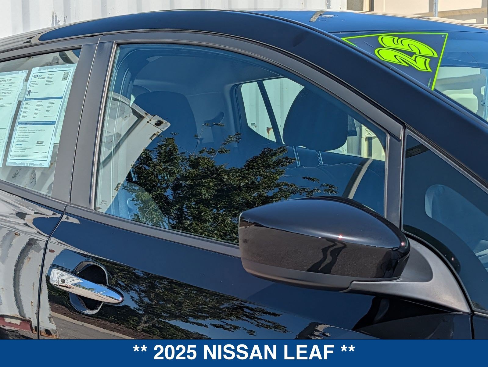 Used 2025 Nissan Leaf S FWD image 11