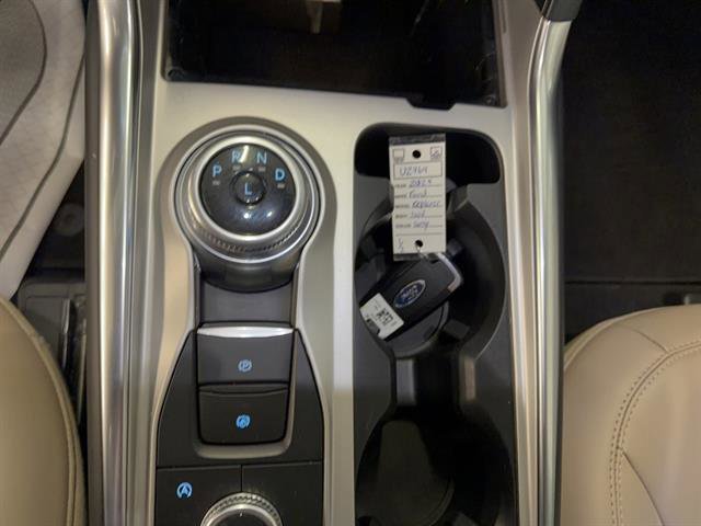 Certified 2024 Ford Explorer XLT w/ Equipment Group 202A image 15