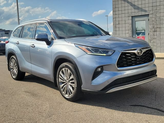 Used 2021 Toyota Highlander Platinum AWD/4WD image 7