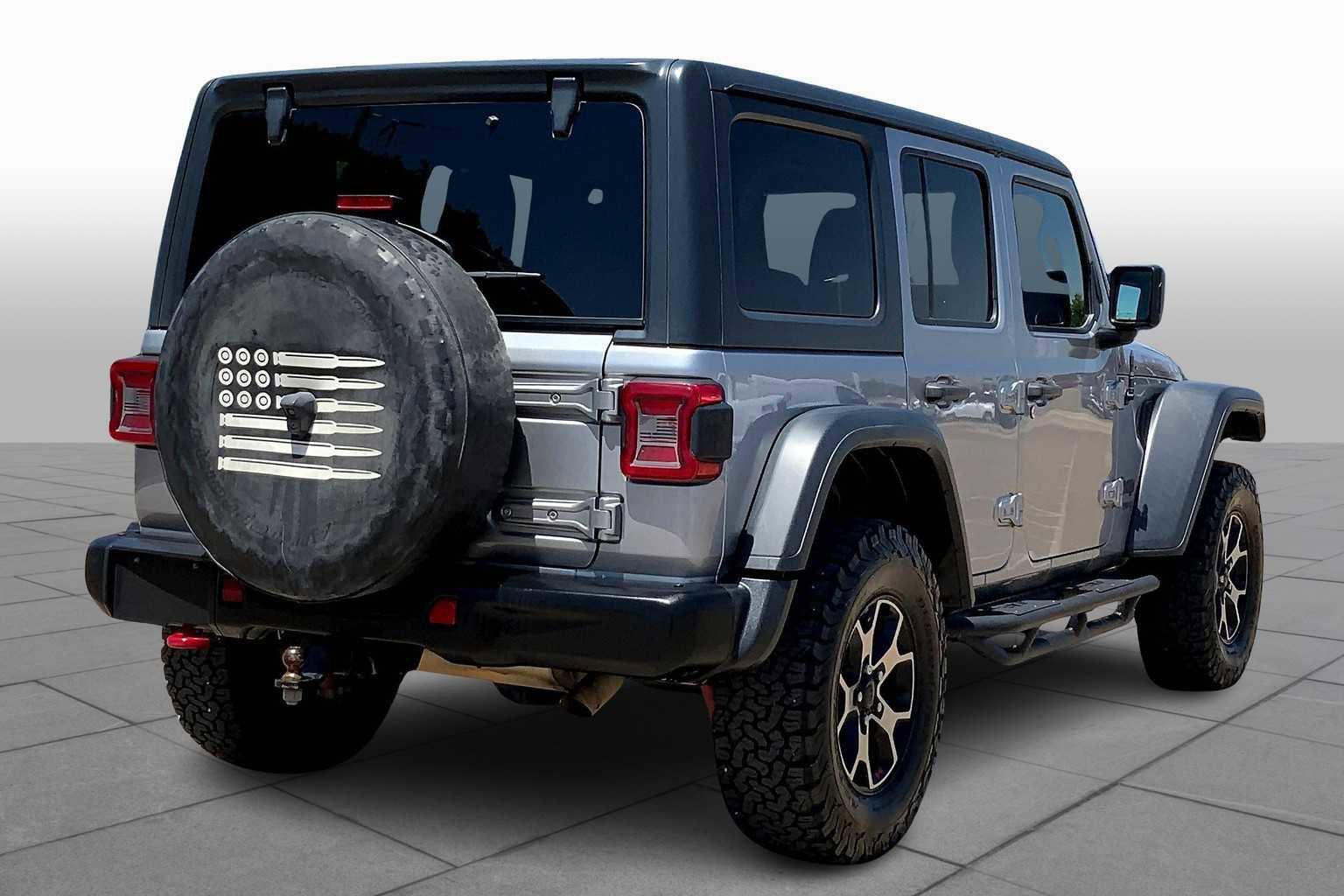 Used 2018 Jeep Wrangler Unlimited Rubicon image 3