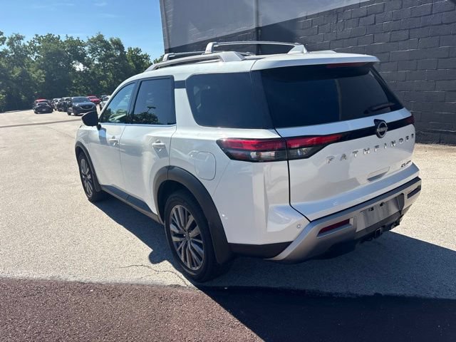 Used 2024 Nissan Pathfinder SL w/ SL Premium Package AWD/4WD image 27