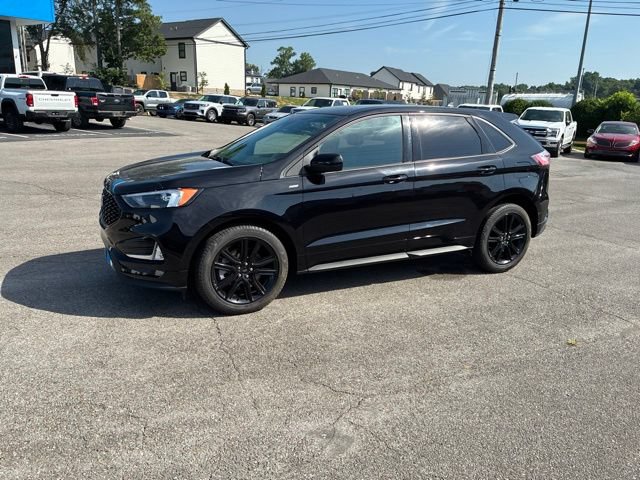 Certified 2024 Ford Edge ST-Line AWD/4WD image 15