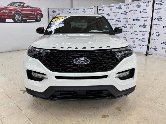 Certified 2023 Ford Explorer ST-Line AWD/4WD image 2