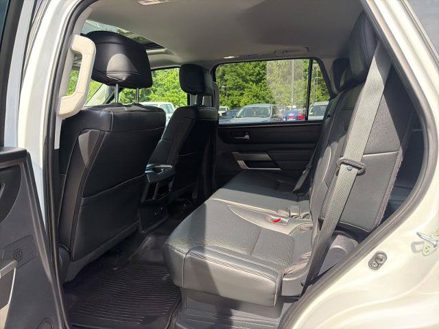 Used 2024 Toyota Sequoia SR5 w/ SR5 Premium Package AWD/4WD image 7