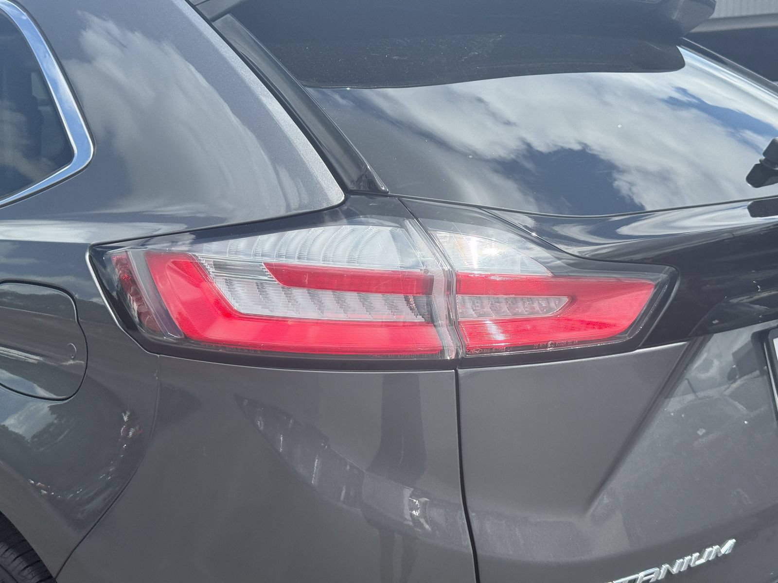 Certified 2023 Ford Edge Titanium AWD/4WD image 10