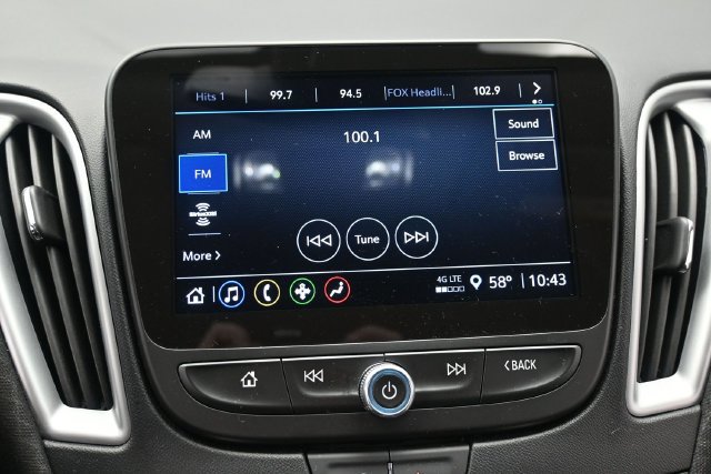 Used 2024 Chevrolet Malibu LT FWD image 11