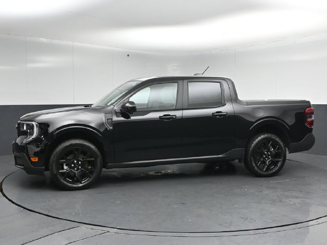 Certified 2025 Ford Maverick Lariat w/ Black Appearance Package AWD/4WD image 4