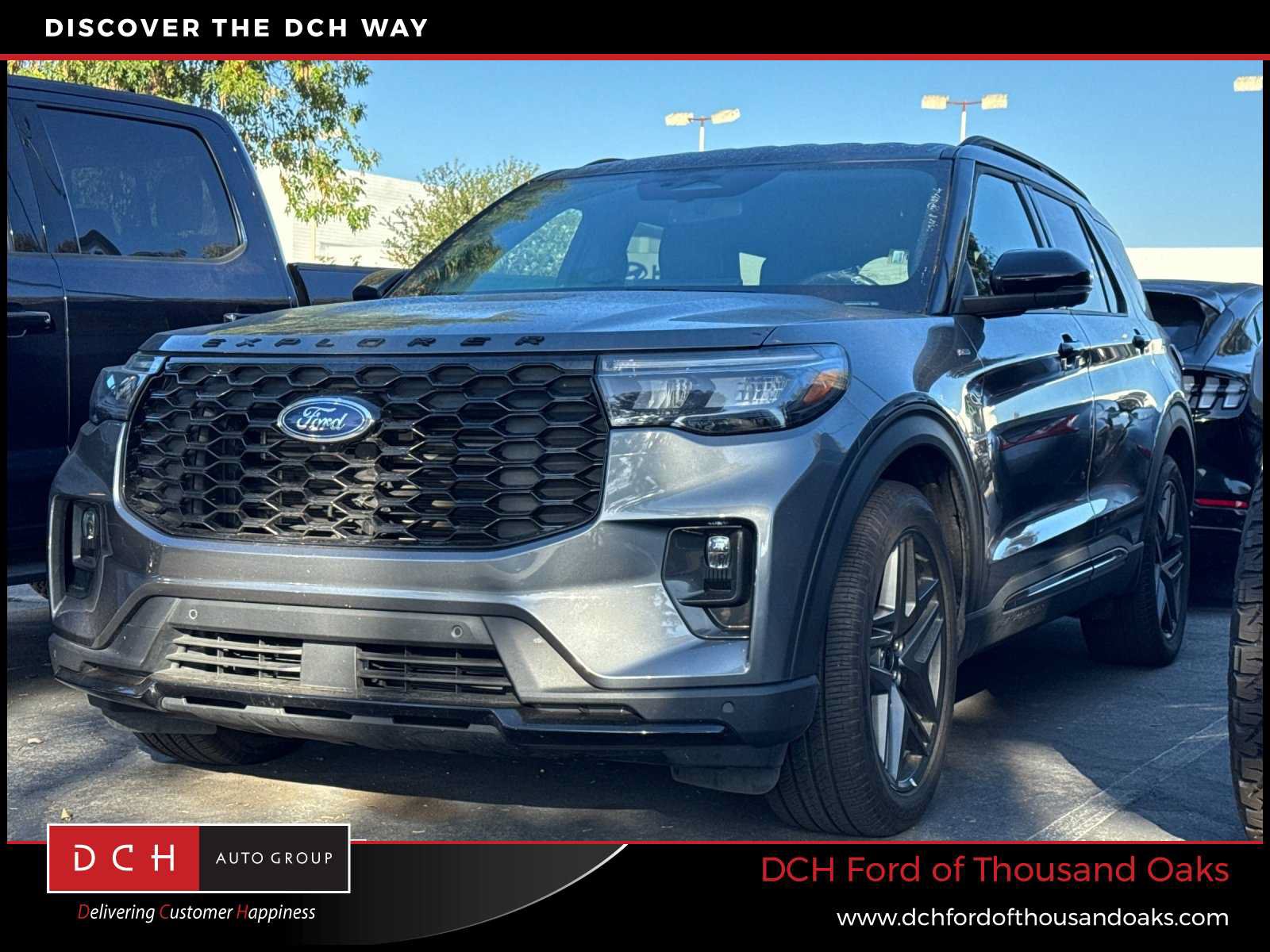 Certified 2026 Ford Explorer ST-Line w/ ST-Line Street Pack RWD image 1