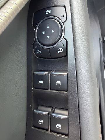 Certified 2025 Ford Explorer Active AWD/4WD image 22