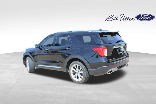 Certified 2023 Ford Explorer Platinum w/ Technology Package AWD/4WD image 7