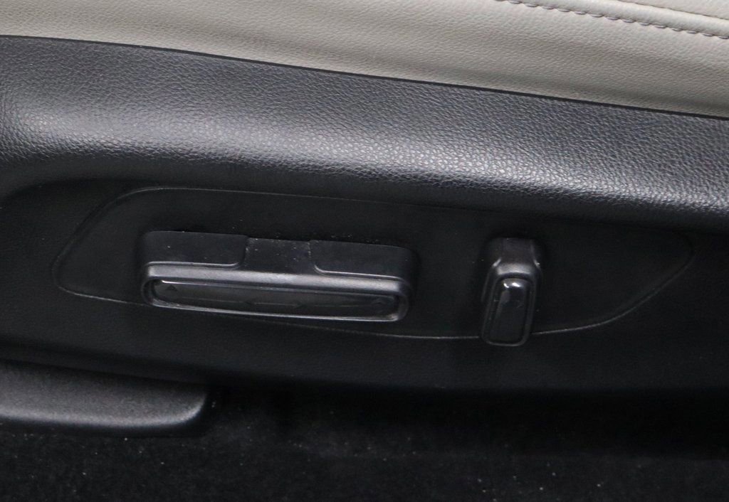 Used 2024 Honda HR-V EX-L image 24