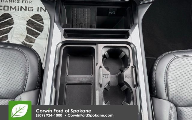 Certified 2026 Ford F450 Platinum w/ FX4 Off-Road Package AWD/4WD image 31