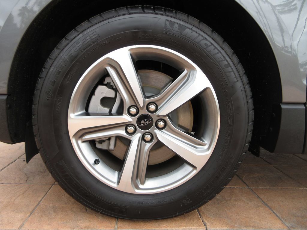 Certified 2023 Ford Edge SEL w/ Convenience Package AWD/4WD image 8