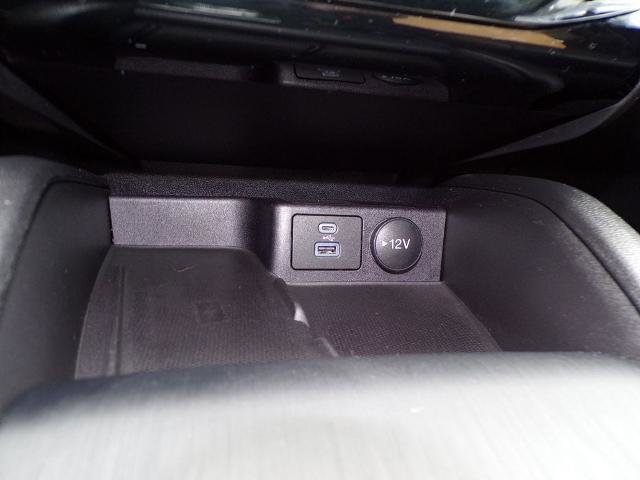 Certified 2023 Ford Escape ST-Line Elite w/ Premium Technology Package AWD/4WD image 23