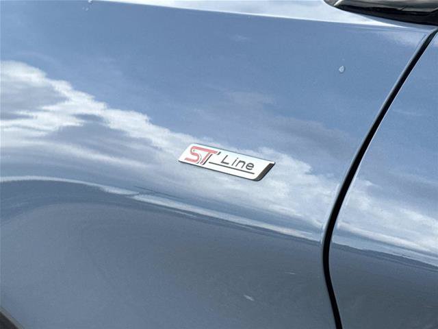 Certified 2025 Ford Explorer ST-Line AWD/4WD image 13
