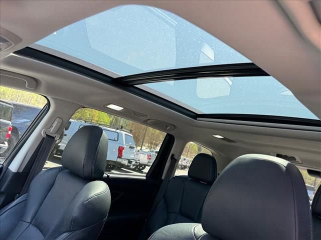 Used 2021 Subaru Ascent Touring w/ Popular Package #2A image 16