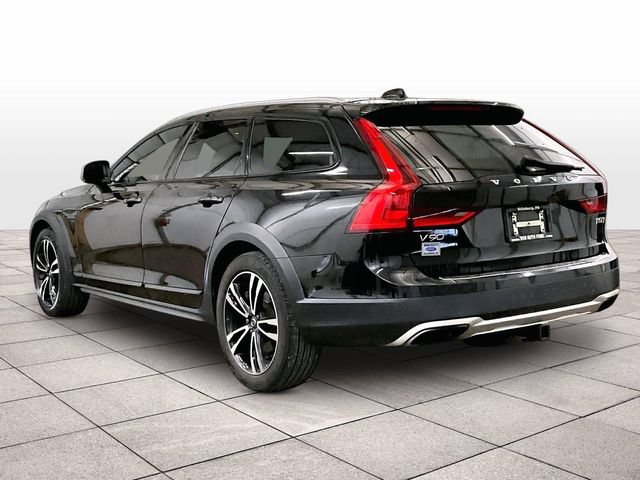 Used 2018 Volvo V90 T5 Cross Country w/ Convenience Package AWD/4WD image 11